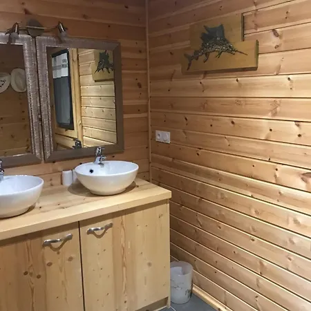 Cervus Chalet